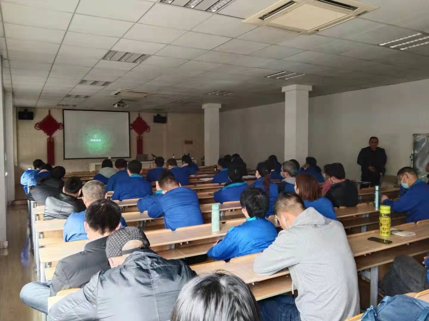 力士霸泵業(yè)開展以“安全第一、預(yù)防為主”為主題的安全知識(shí)培訓(xùn)(圖4)